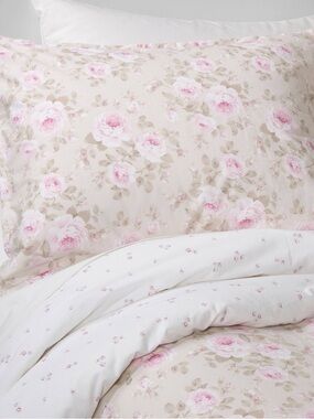 Simply Shabby Chic Comforter